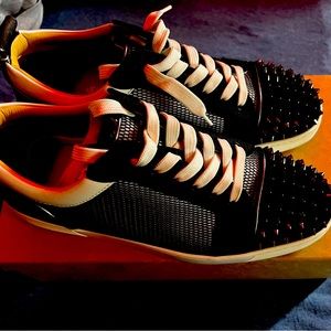 Christian Louboutin Black/Silver Louis Junior Spikes Orlato Flat Low Tops